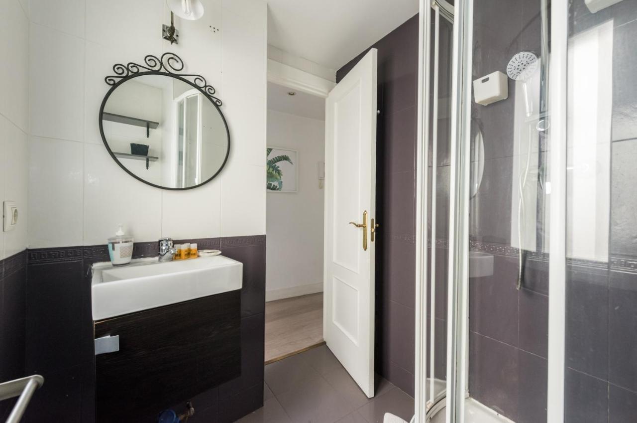 Almaden, La Travesia Del Paseo Del Prado - Retiro Apartment มาดริด ภายนอก รูปภาพ